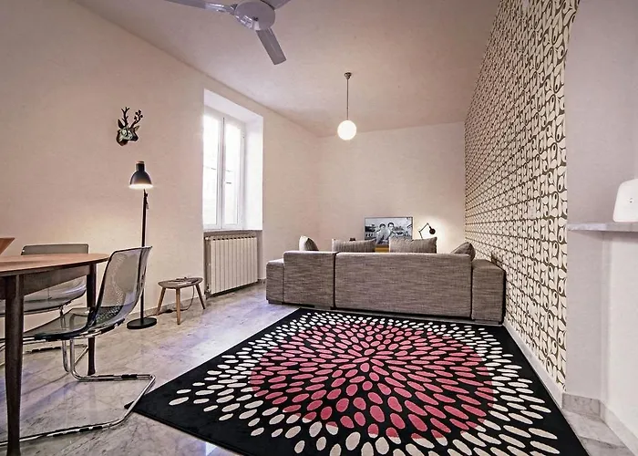 Vakantiehuis Trasteverehome - Elegant Near Farnesina Rome