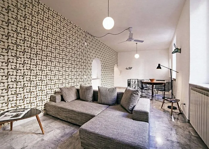 Trasteverehome - Elegant Near Farnesina Vakantiehuis Rome