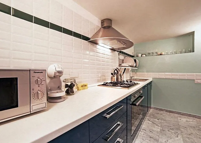 Vakantiehuis Trasteverehome - Elegant Near Farnesina *